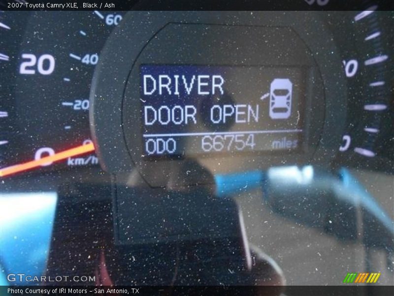 Black / Ash 2007 Toyota Camry XLE