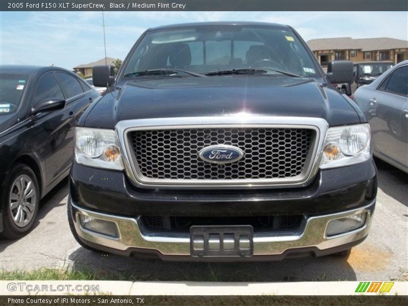 Black / Medium Flint Grey 2005 Ford F150 XLT SuperCrew