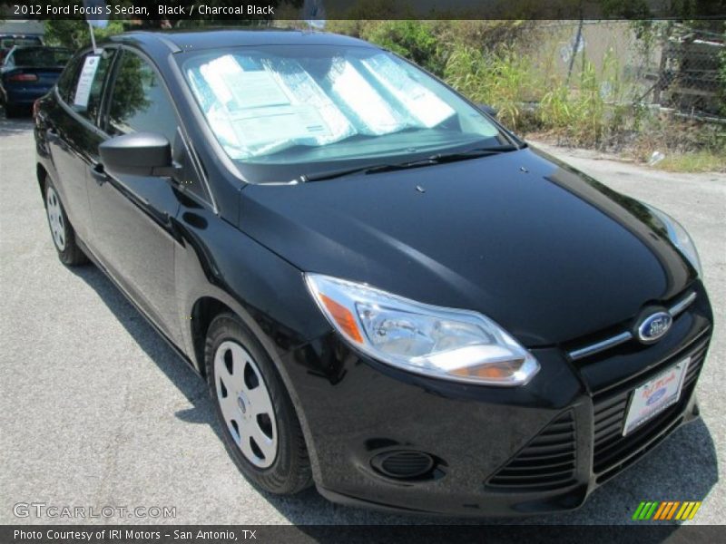 Black / Charcoal Black 2012 Ford Focus S Sedan