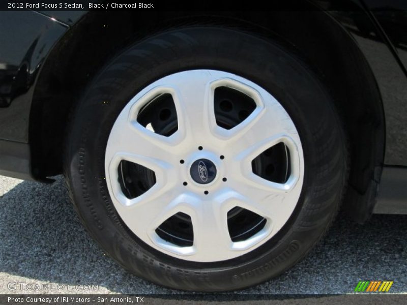 Black / Charcoal Black 2012 Ford Focus S Sedan