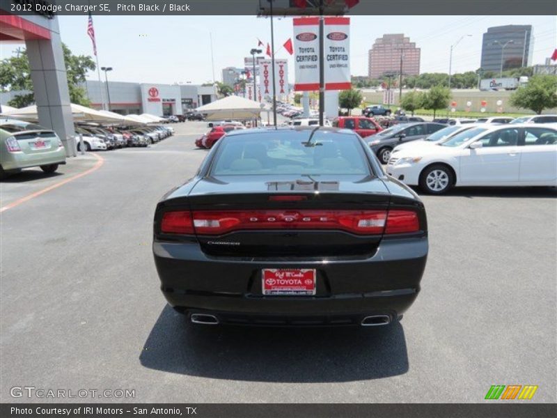 Pitch Black / Black 2012 Dodge Charger SE