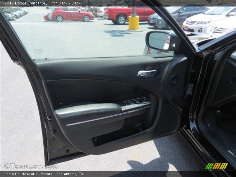 Pitch Black / Black 2012 Dodge Charger SE