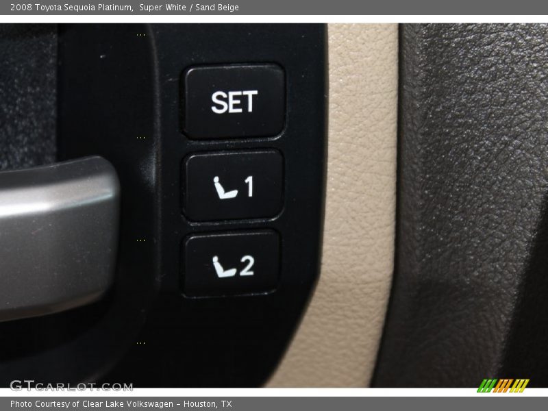 Super White / Sand Beige 2008 Toyota Sequoia Platinum