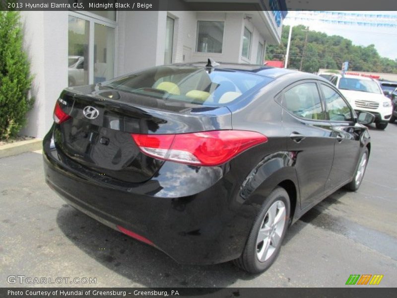 Midnight Black / Beige 2013 Hyundai Elantra GLS