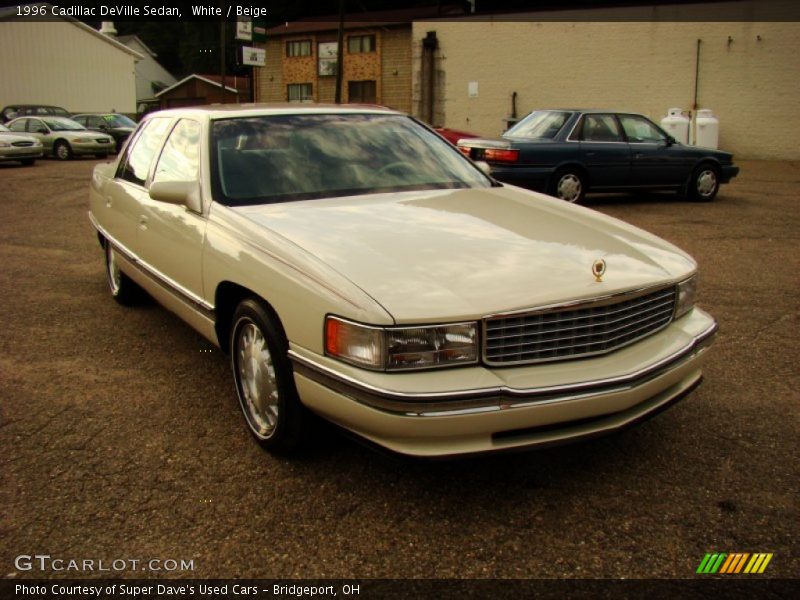 White / Beige 1996 Cadillac DeVille Sedan