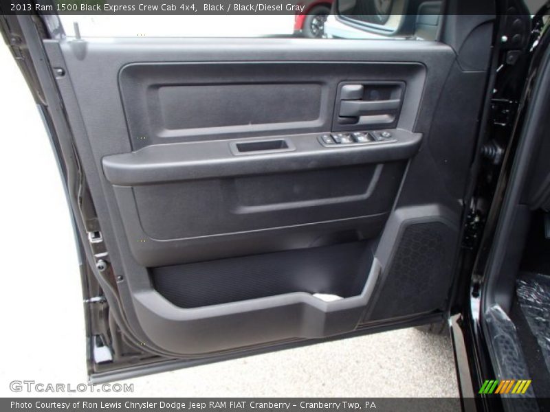 Black / Black/Diesel Gray 2013 Ram 1500 Black Express Crew Cab 4x4