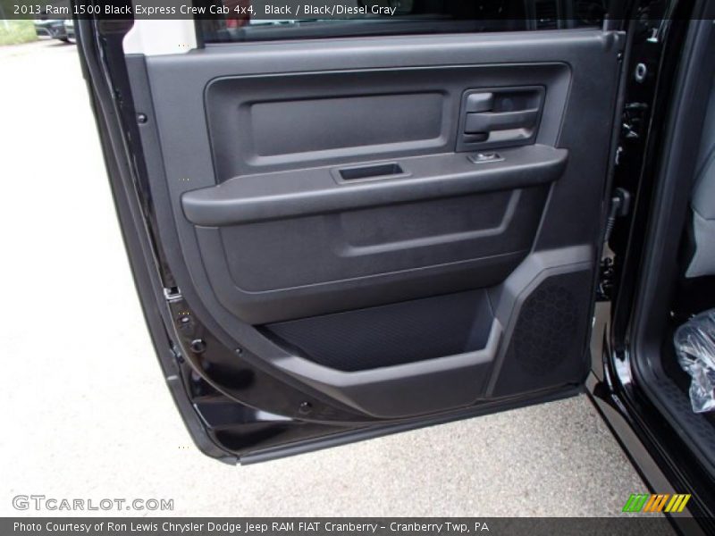 Black / Black/Diesel Gray 2013 Ram 1500 Black Express Crew Cab 4x4