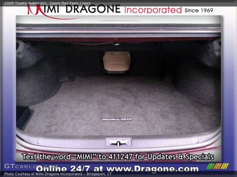 Cassis Red Pearl / Ivory 2006 Toyota Avalon XLS