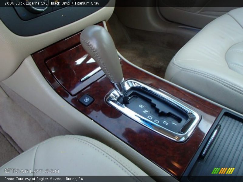 Black Onyx / Titanium Gray 2006 Buick Lucerne CXL
