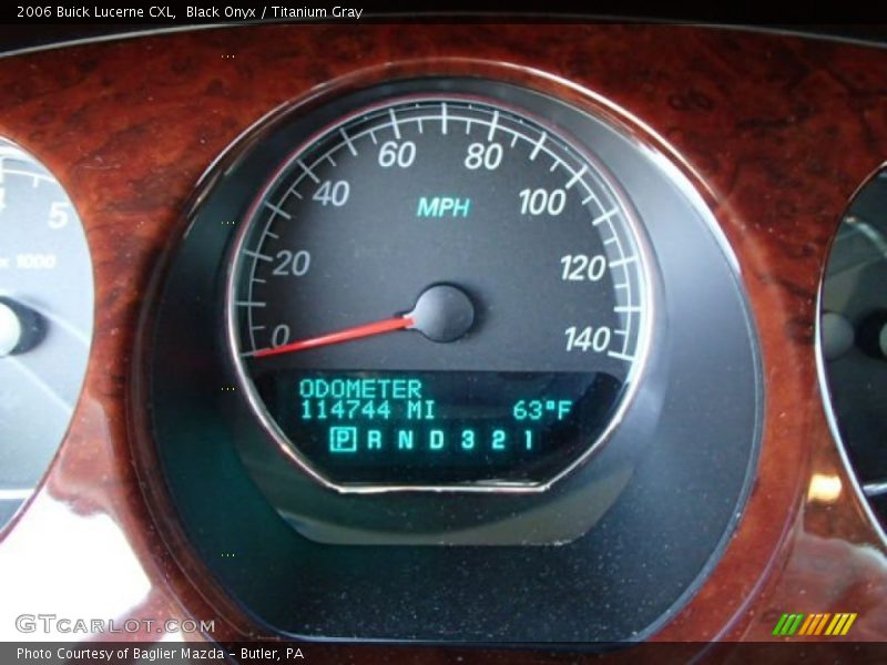 Black Onyx / Titanium Gray 2006 Buick Lucerne CXL