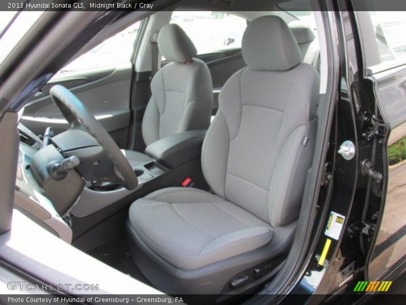 Midnight Black / Gray 2013 Hyundai Sonata GLS