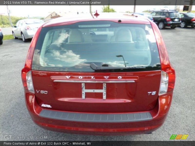 Flamenco Red Metallic / Umbra/Calcite Leather 2011 Volvo V50 T5
