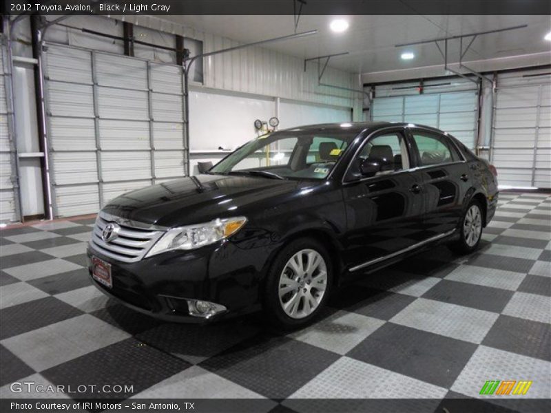 Black / Light Gray 2012 Toyota Avalon