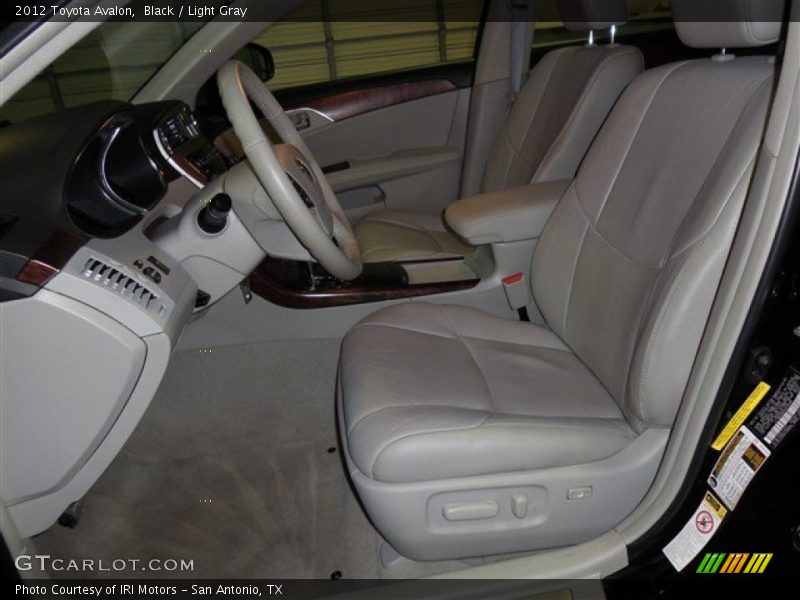 Black / Light Gray 2012 Toyota Avalon