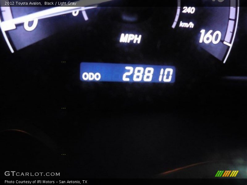 Black / Light Gray 2012 Toyota Avalon