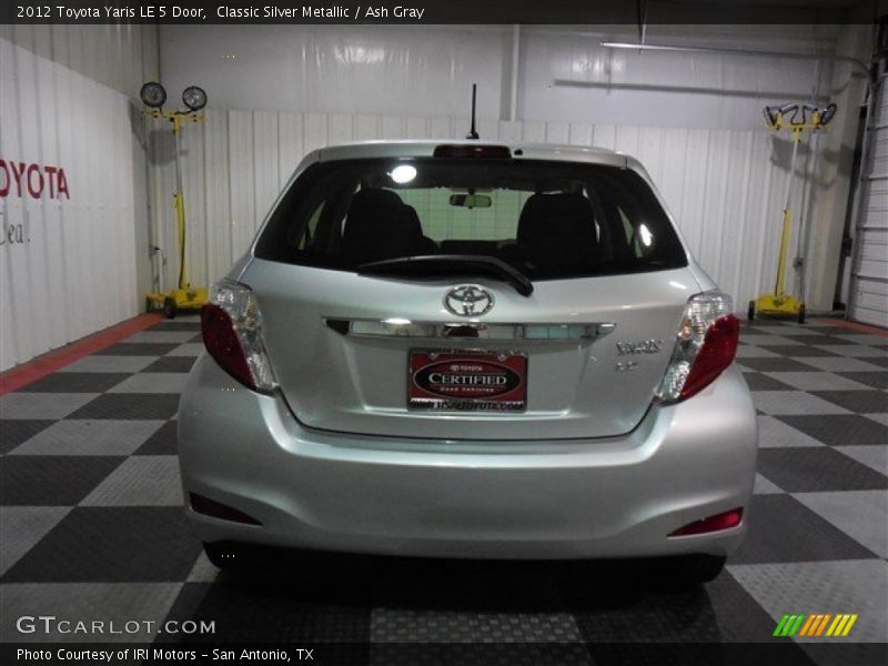 Classic Silver Metallic / Ash Gray 2012 Toyota Yaris LE 5 Door