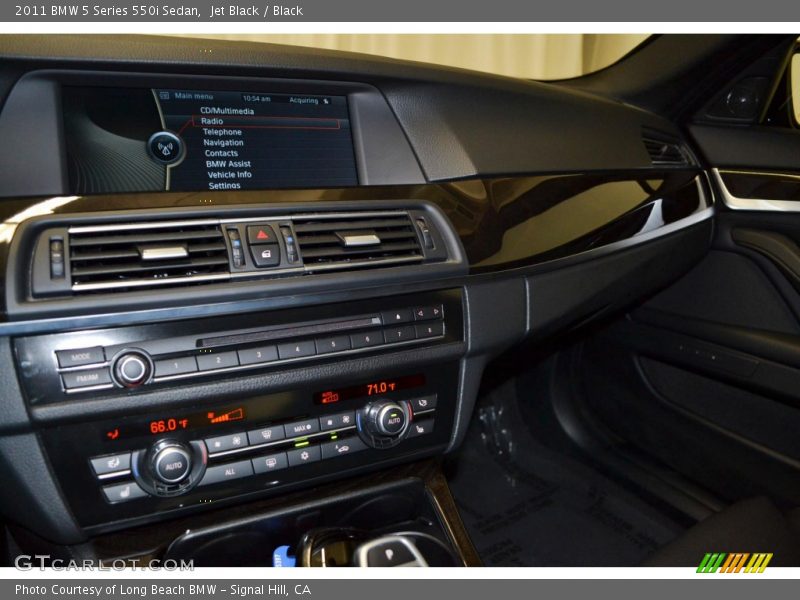 Jet Black / Black 2011 BMW 5 Series 550i Sedan