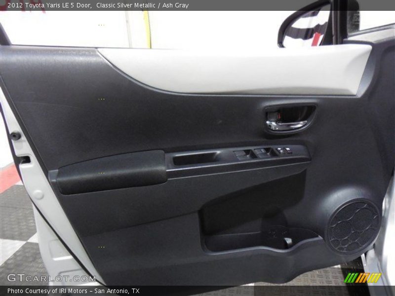 Classic Silver Metallic / Ash Gray 2012 Toyota Yaris LE 5 Door