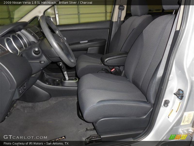 Brillant Silver / Charcoal 2009 Nissan Versa 1.8 SL Hatchback