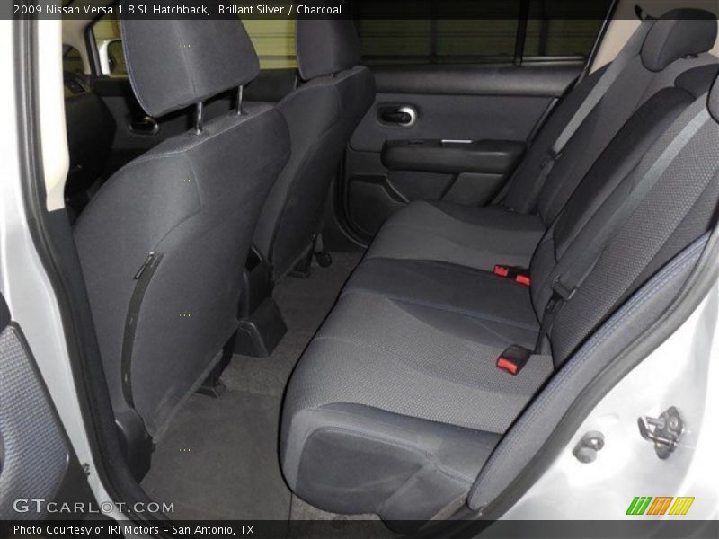 Brillant Silver / Charcoal 2009 Nissan Versa 1.8 SL Hatchback