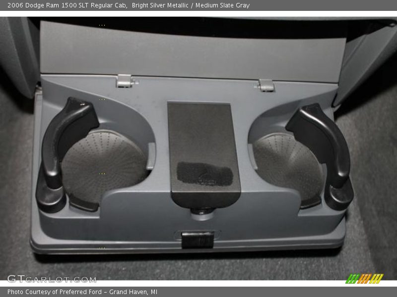 Bright Silver Metallic / Medium Slate Gray 2006 Dodge Ram 1500 SLT Regular Cab