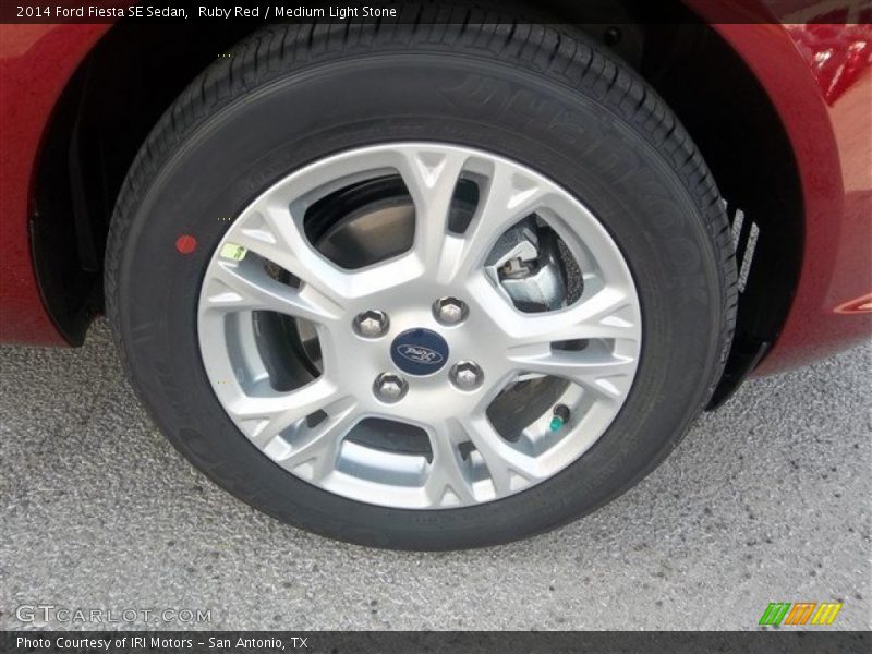 Ruby Red / Medium Light Stone 2014 Ford Fiesta SE Sedan