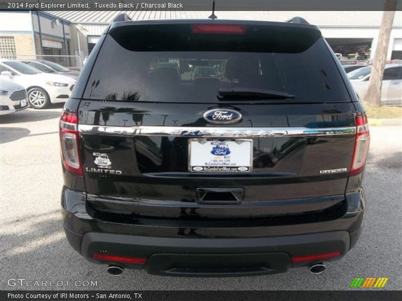 Tuxedo Black / Charcoal Black 2014 Ford Explorer Limited