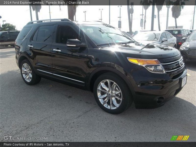 Tuxedo Black / Charcoal Black 2014 Ford Explorer Limited