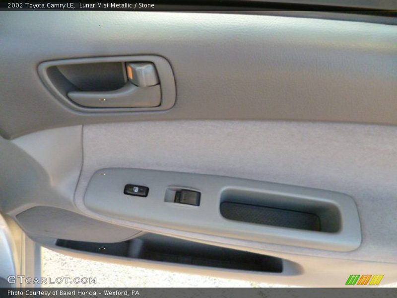 Lunar Mist Metallic / Stone 2002 Toyota Camry LE