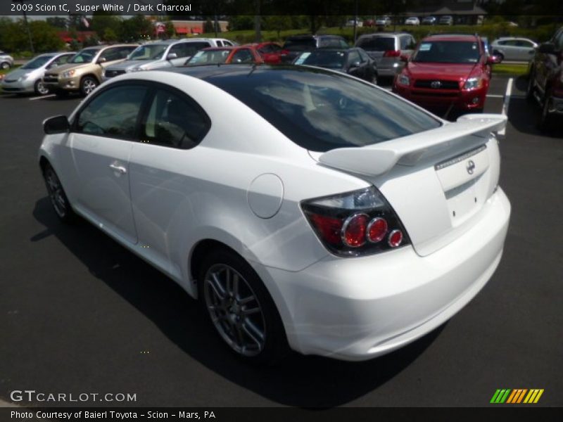 Super White / Dark Charcoal 2009 Scion tC