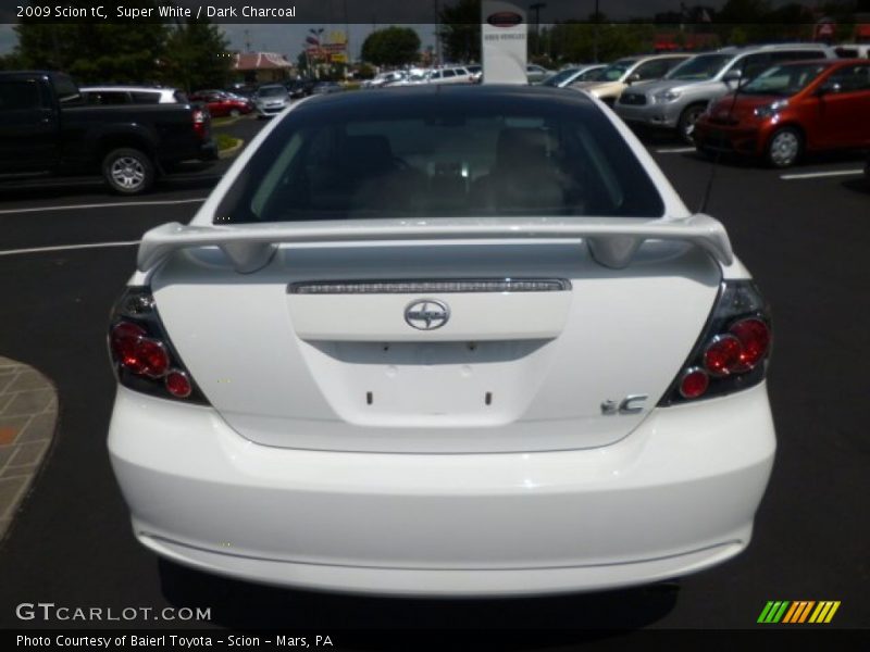 Super White / Dark Charcoal 2009 Scion tC