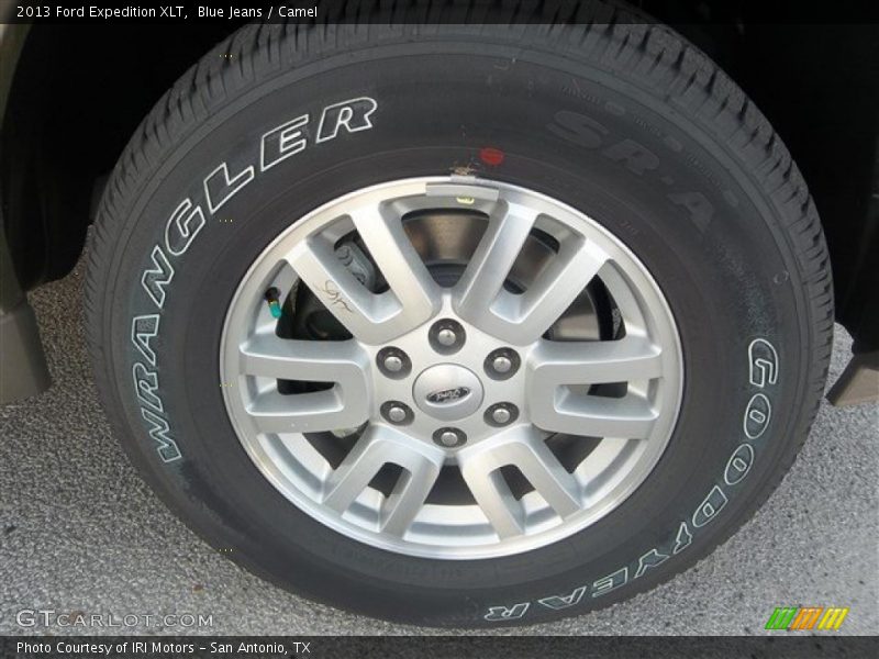 Blue Jeans / Camel 2013 Ford Expedition XLT