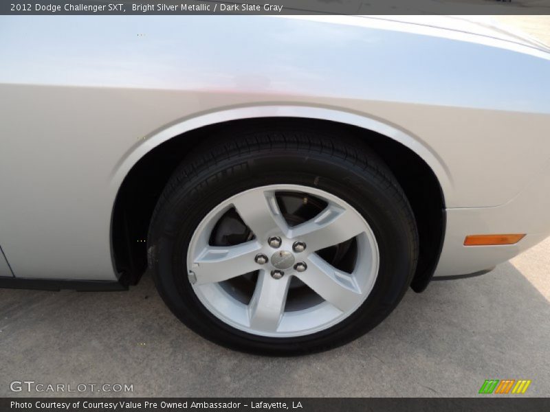 Bright Silver Metallic / Dark Slate Gray 2012 Dodge Challenger SXT