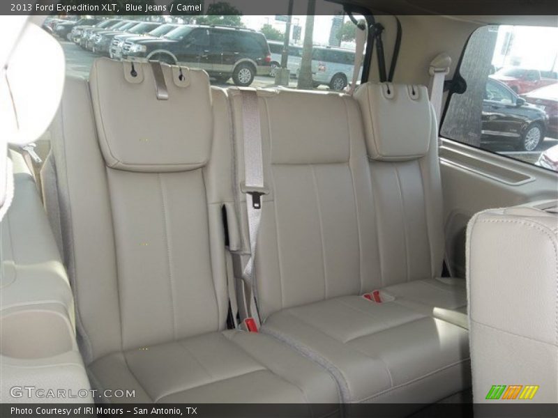 Blue Jeans / Camel 2013 Ford Expedition XLT