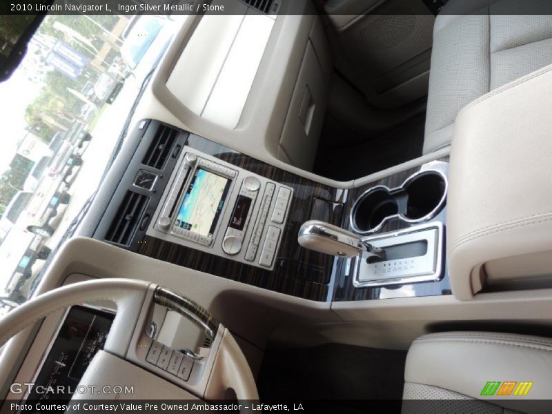 Ingot Silver Metallic / Stone 2010 Lincoln Navigator L