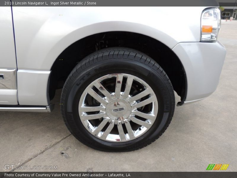  2010 Navigator L Wheel