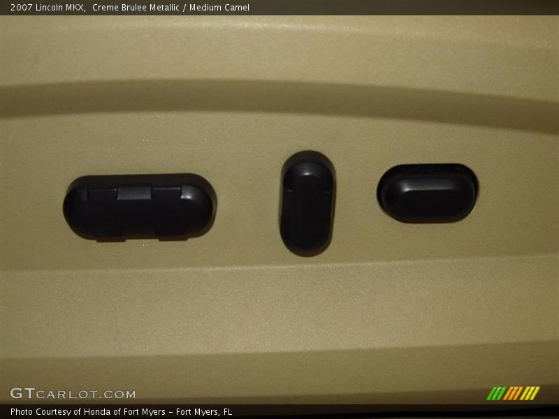 Creme Brulee Metallic / Medium Camel 2007 Lincoln MKX