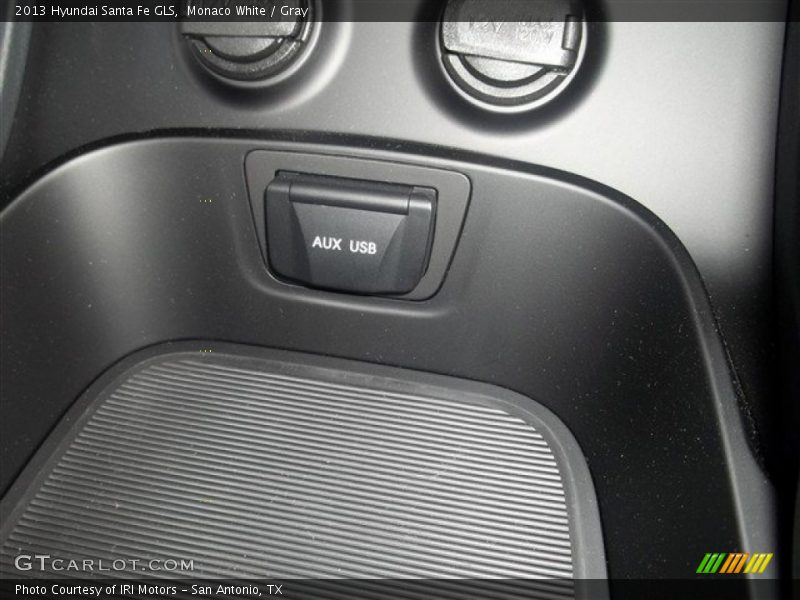 Monaco White / Gray 2013 Hyundai Santa Fe GLS
