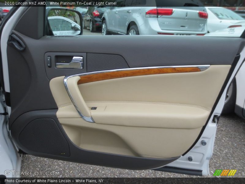 White Platinum Tri-Coat / Light Camel 2010 Lincoln MKZ AWD