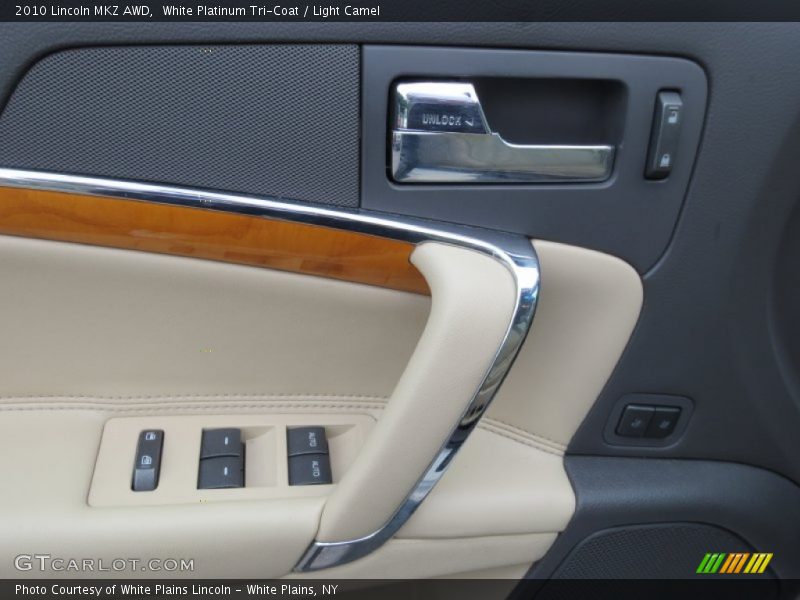 White Platinum Tri-Coat / Light Camel 2010 Lincoln MKZ AWD