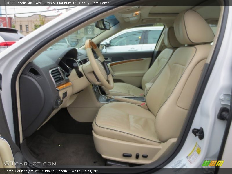 Front Seat of 2010 MKZ AWD