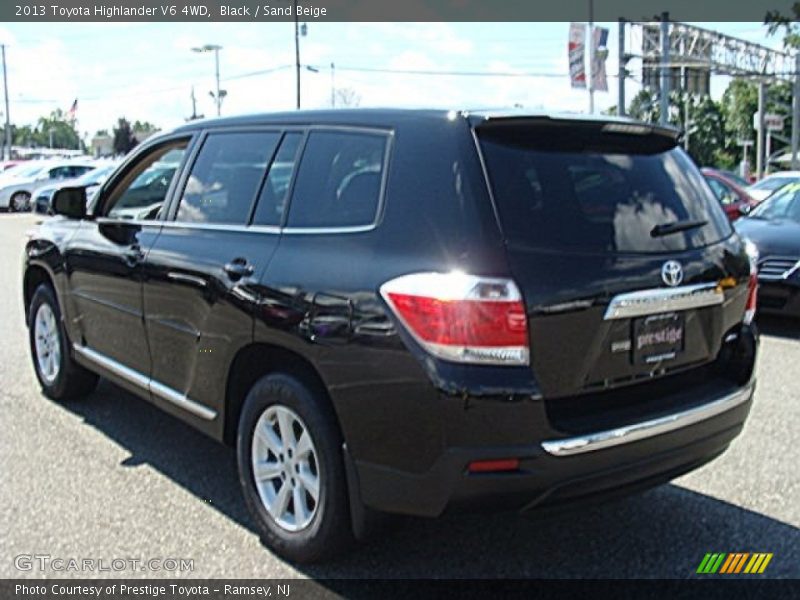 Black / Sand Beige 2013 Toyota Highlander V6 4WD