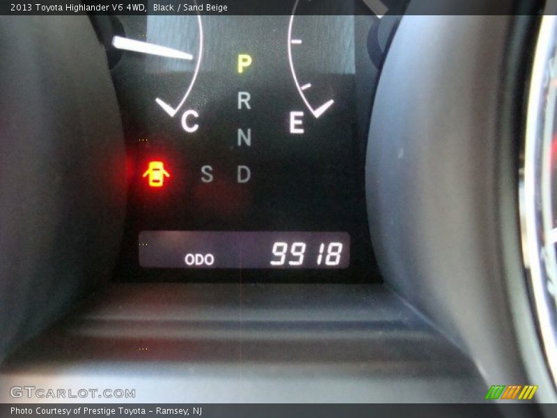 Black / Sand Beige 2013 Toyota Highlander V6 4WD