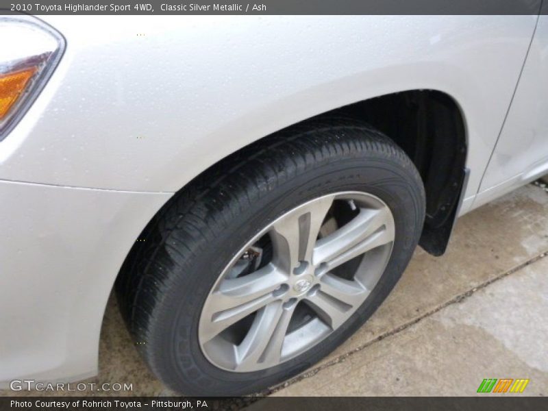 Classic Silver Metallic / Ash 2010 Toyota Highlander Sport 4WD