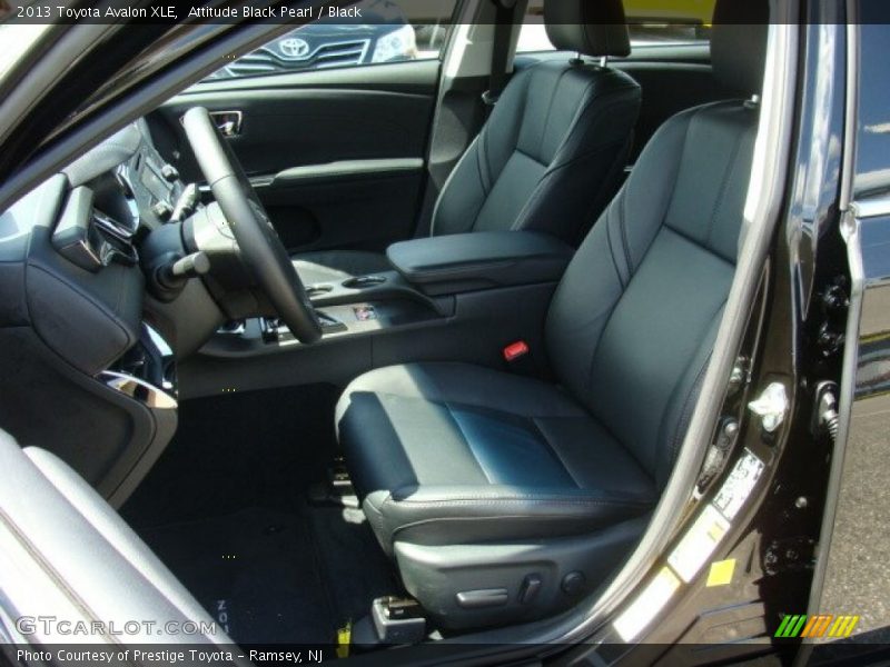 Attitude Black Pearl / Black 2013 Toyota Avalon XLE