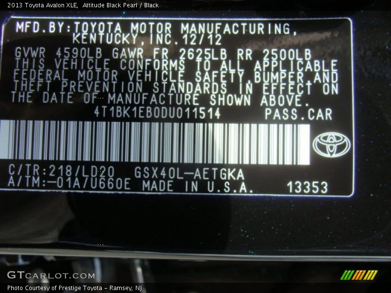 Attitude Black Pearl / Black 2013 Toyota Avalon XLE