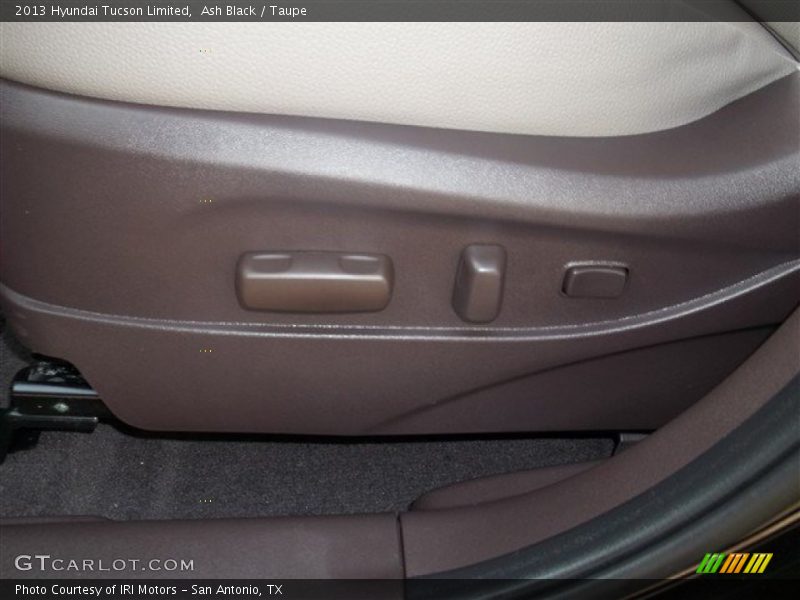 Ash Black / Taupe 2013 Hyundai Tucson Limited