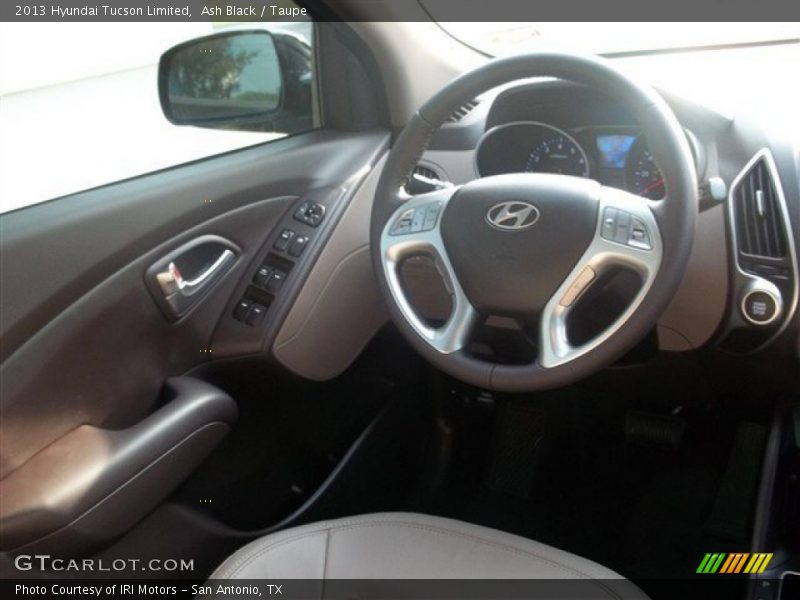 Ash Black / Taupe 2013 Hyundai Tucson Limited