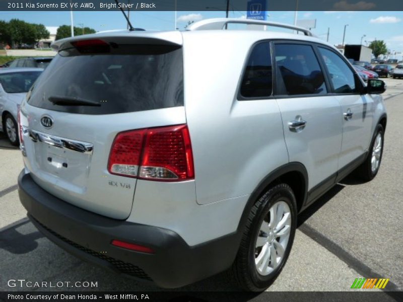 Bright Silver / Black 2011 Kia Sorento EX V6 AWD