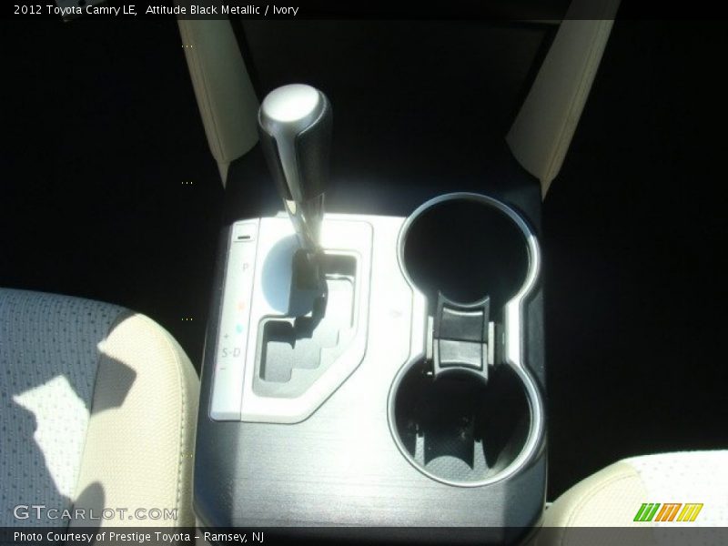 Attitude Black Metallic / Ivory 2012 Toyota Camry LE
